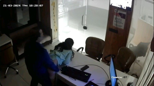 Indian Secretary Fucked by – Manager in Office CCTV Cam Viral Pron Video